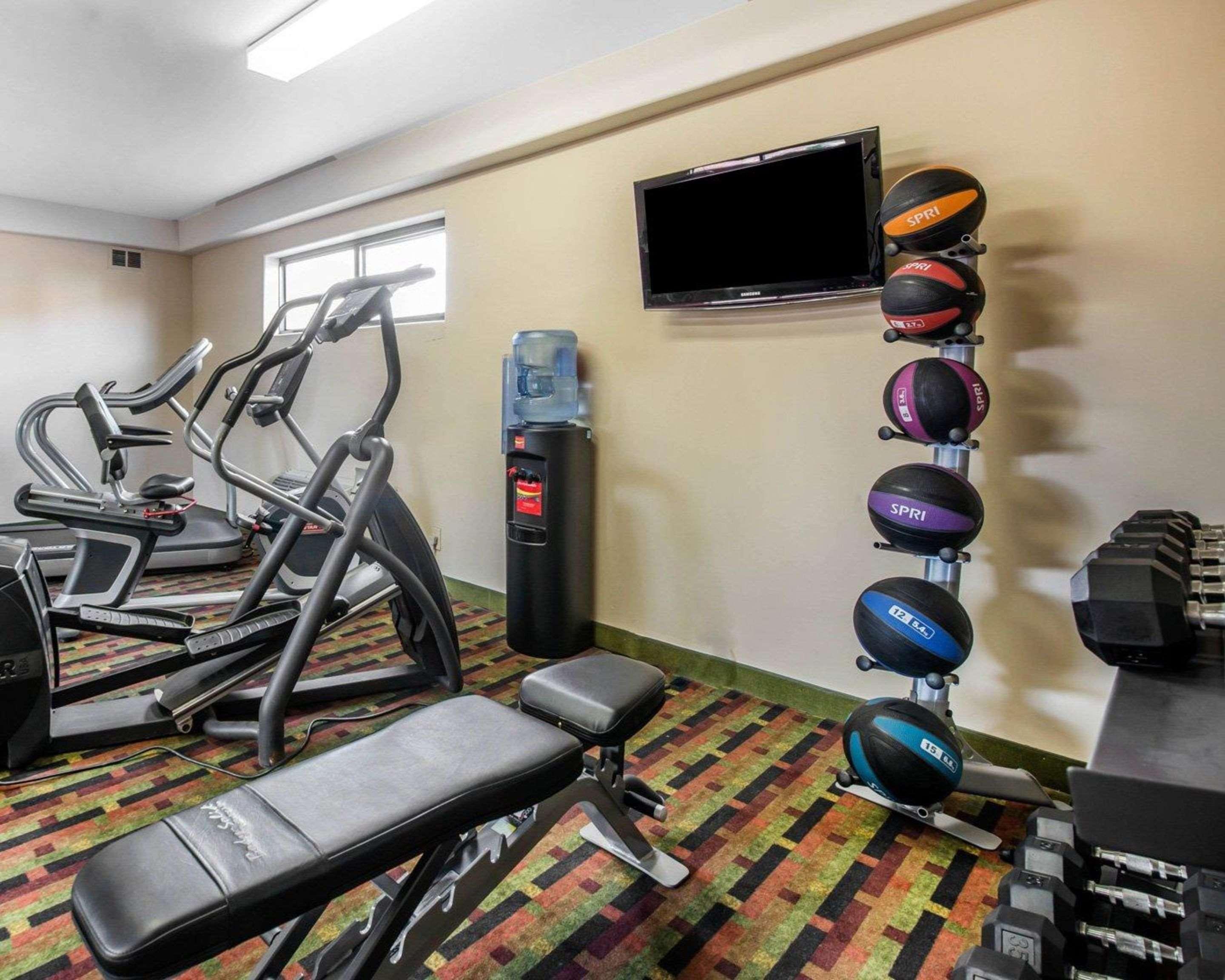 Quality Airport Inn Colorado Springs