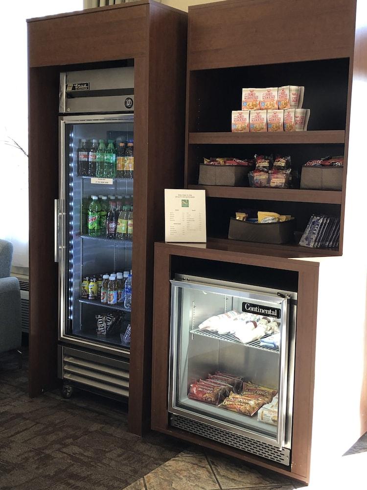 Quality Airport Inn